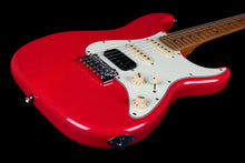 Load image into Gallery viewer, Guitarra Eléctrica Stratocaster Jet Guitars JS-400 HSS