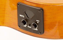 Cargar imagen en el visor de la galería, Ukelele Soprano Electroacústico Mahalo Java Series