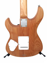 Cargar imagen en el visor de la galería, Guitarra Eléctrica Yamaha Pacifica PAC112V
