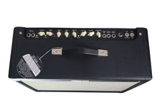 Load image into Gallery viewer, Amplificador de Tubos 60W para Guitarra Fender Hot Rod DeVille 212 IV
