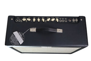 Amplificador de Tubos 60W para Guitarra Fender Hot Rod DeVille 212 IV