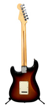 Cargar imagen en el visor de la galería, Guitarra Eléctrica Fender Stratocaster American Standard 3 Tone Sunburst 2008
