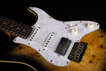 Cargar imagen en el visor de la galería, Guitarra Eléctrica Stratocaster Jet Guitars JS-450 QTBR
