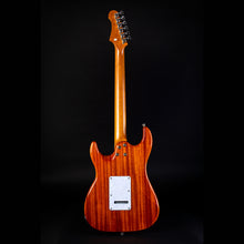 Load image into Gallery viewer, Guitarra Eléctrica Stratocaster Jet Guitars JS-600 Sunburst
