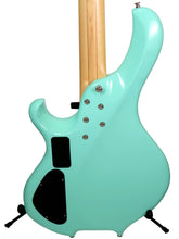 Cargar imagen en el visor de la galería, Bajo Activo Maruszczyk Frog Omega 4 Headless Sea Foam Green 2017
