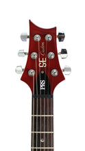 Load image into Gallery viewer, Guitarra Eléctrica PRS SE Custom 24 Flamed Top Cherry con Pickups Seymour Duncan
